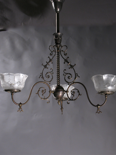 3-Light Gas Chandelier with Swags and Beads